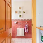 Large Galway On Edge Of With Superb Garden * Castlegar