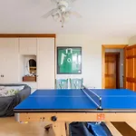 Willa Large Galway On Edge Of With Superb Garden *