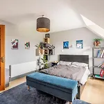 Large Galway On Edge Of With Superb Garden * Castlegar