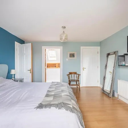 Villa Large Galway On Edge Of With Superb Garden