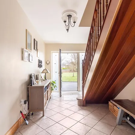 Large Galway On Edge Of With Superb Garden * Castlegar