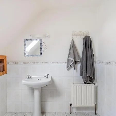 Large Galway On Edge Of With Superb Garden Castlegar