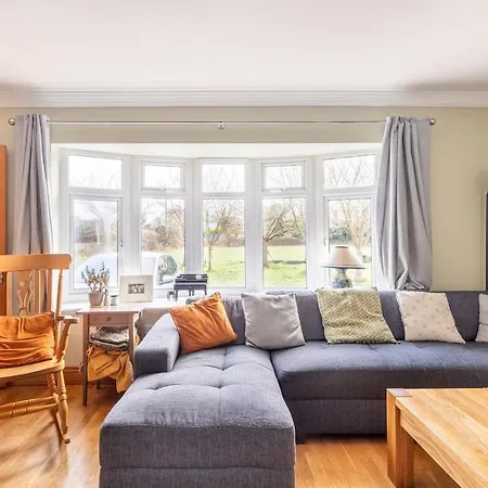 Large Galway On Edge Of With Superb Garden * Castlegar