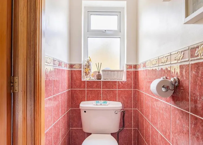 Large Galway On Edge Of With Superb Garden