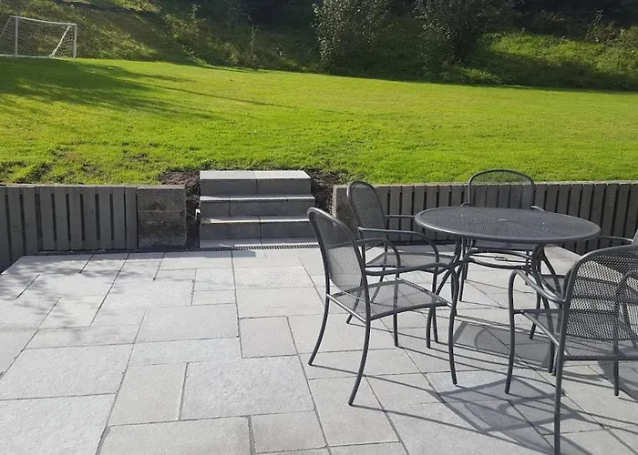 Large Galway On Edge Of With Superb Garden فيلة *