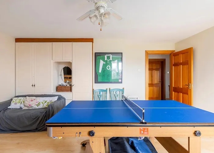 Villa Large Galway On Edge Of With Superb Garden *