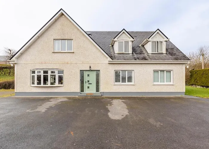 Large Galway On Edge Of With Superb Garden