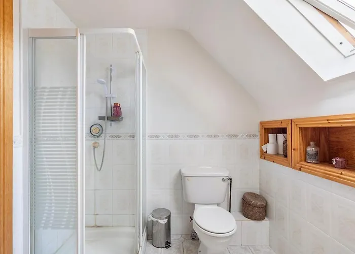 فيلة Large Galway On Edge Of With Superb Garden