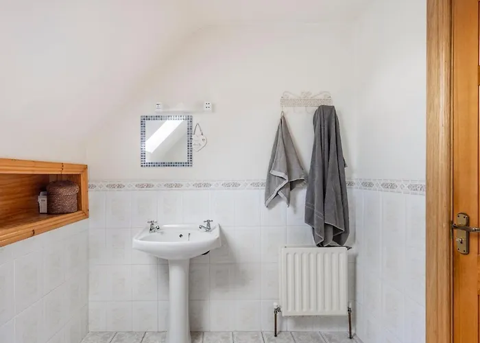 Large Galway On Edge Of With Superb Garden Castlegar