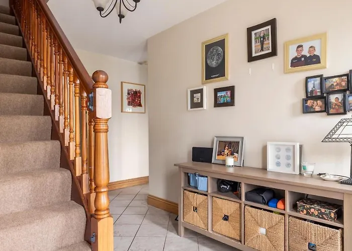 Large Galway On Edge Of With Superb Garden Villa Castlegar