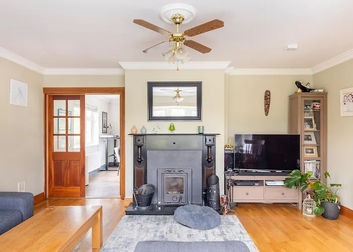 Villa Large Galway On Edge Of With Superb Garden